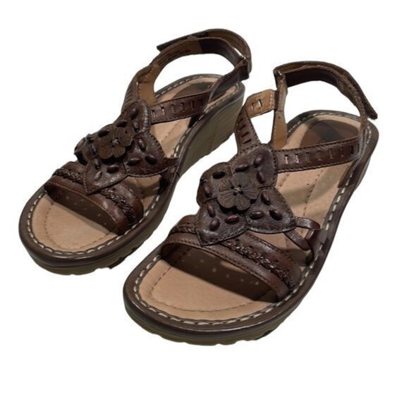 Earth | Downeaster Leather Floral Sandals - 8.5B - Picture 1 of 9